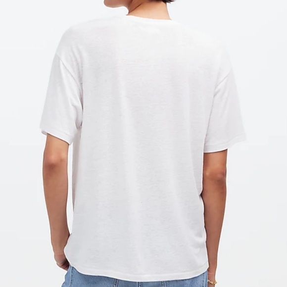 Madewell 
Linen-Blend Crewneck Oversized Tee - Picture 3 of 5